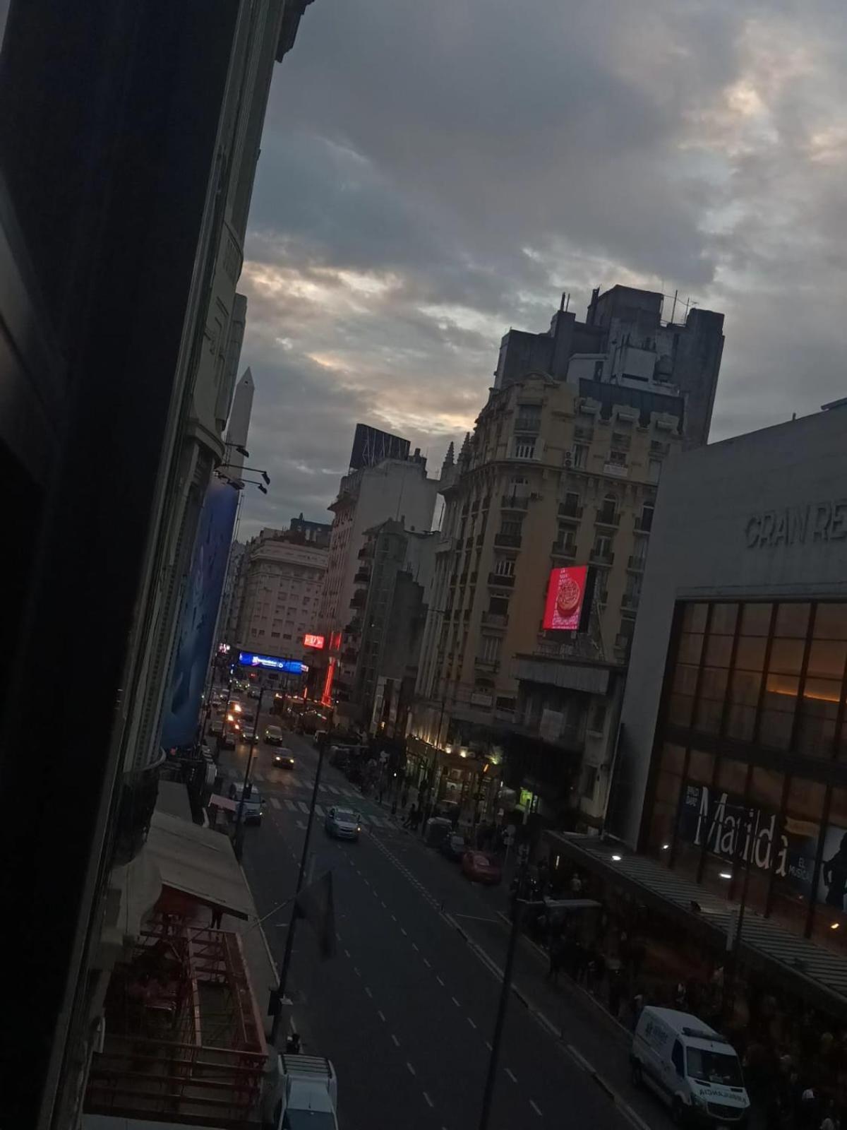 Torre Corrientes Lejlighedshotel Buenos Aires Eksteriør billede