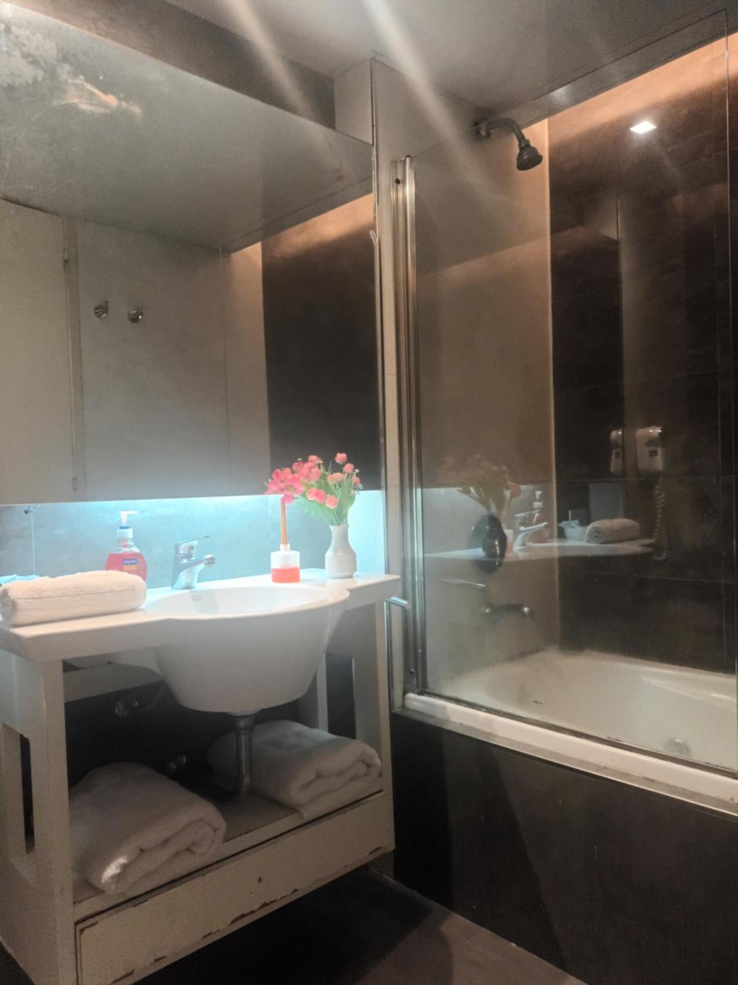 Torre Corrientes Lejlighedshotel Buenos Aires Eksteriør billede